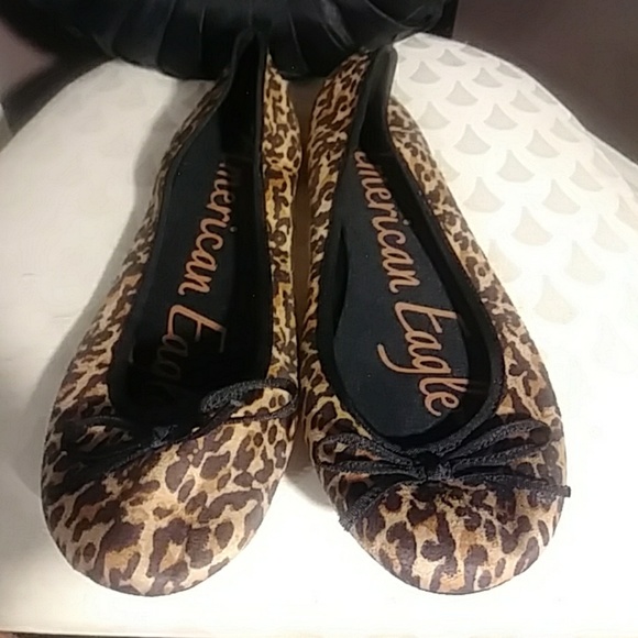 Cheetah print Ballet Style Flats - Picture 1 of 2